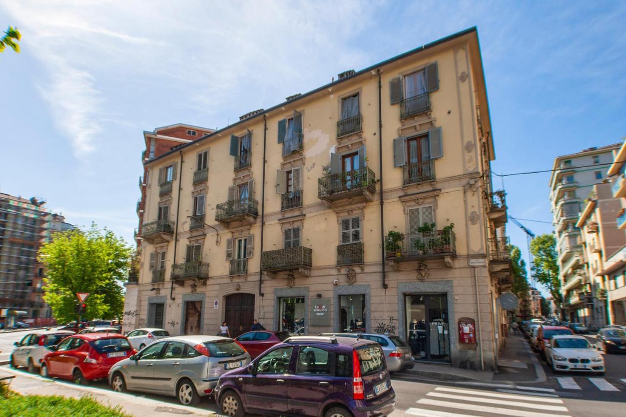 Dora'S Park Modern Apartment Turin Exterior photo